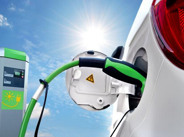 汽車行業(yè)新模式：電動化、網(wǎng)聯(lián)化，輕量化、共享化、終端化
