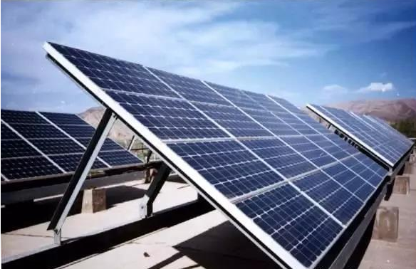 還在擔心光伏電站的25年壽命嗎？使用29年光伏組件抽測結(jié)果出來了！ 